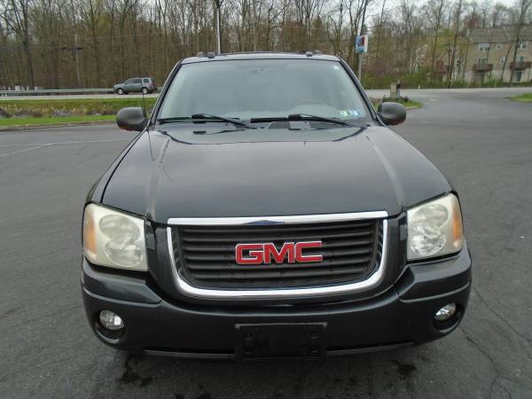 2005 gmc envoy slt 4x4 - - by dealer - vehicle for sale in Elizabethtown, PA – photo 3