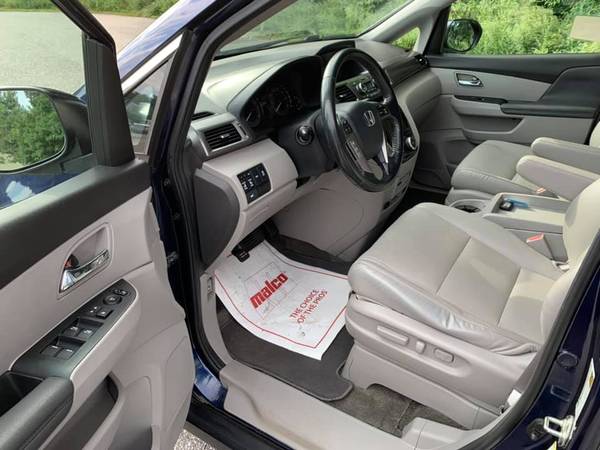2015 Honda Odyssey EXL - Low Miles - Loaded ! - - by for sale in Tyngsboro, NH – photo 13