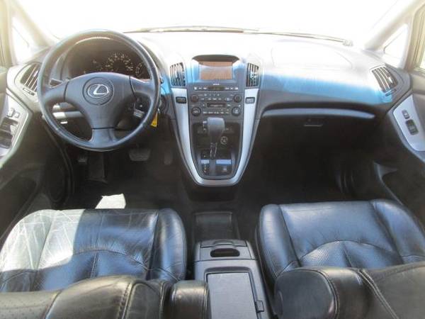 2001 Lexus RX 300 4WD - - by dealer - vehicle for sale in Wilmington, OH – photo 12