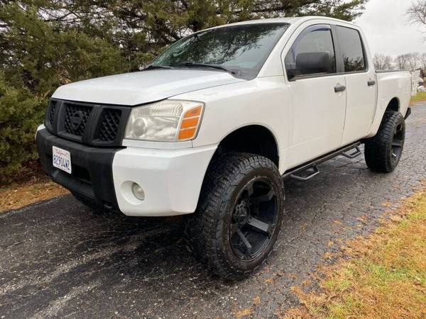 2007 NISSAN TITAN CREW 4X4 **52,000 MILES**LIFTED CALIFORNIA... for sale in VALLLEY FALLS, KS – photo 4