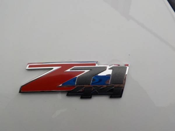 2013 Chevrolet Suburban LT 4X4, WARRANTY, LEATHER, Z71 OFF ROAD PKG, S for sale in Norfolk, VA – photo 9
