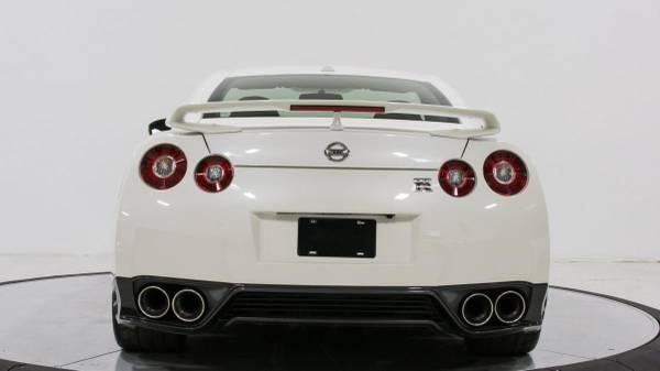 2015 Nissan GT-R Premium - cars & trucks - by dealer - vehicle... for sale in Indianapolis, NY – photo 4