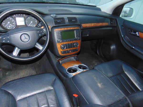 2010 CHEVROLET EQUINOX LTZ SPORT UTILITY 4D SUV AWD All Wheel Drive for sale in Eugene, WA – photo 2