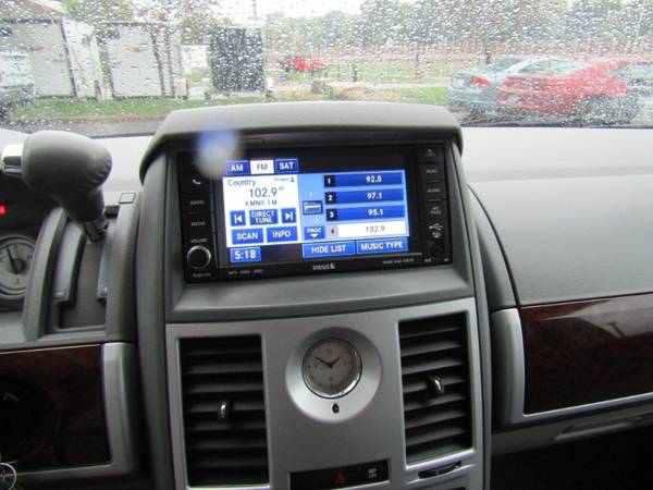 2010 Chrysler Town Country Touring 3.8L V6 Dual DVDs Remote Start!! for sale in Burnsville, MN – photo 13