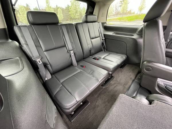 2013 GMC Yukon Denali AWD - nav, DVD, 3rd row, cooled seats for sale in Middleton, MA – photo 21