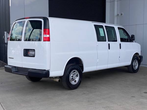 2020 Chevrolet Express 2500 Chevy Work Van Extended Cargo Van - cars for sale in Milwaukie, OR – photo 6