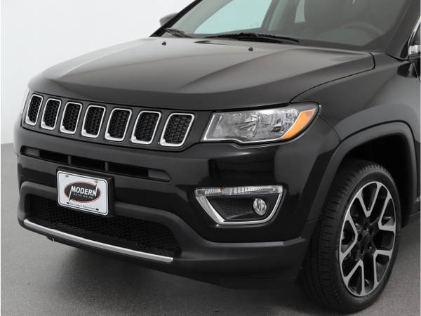 2018 Jeep Compass Limited - - by dealer - vehicle for sale in Tyngsboro, MA – photo 9