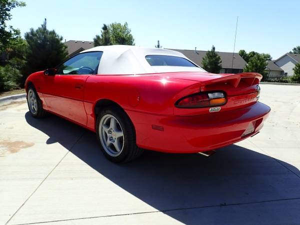 1998 Chevrolet Camaro SS Z28 CONVERTIBLE 6 SPEED 5.7L V8 ONLY 25K MILE for sale in Gretna, IA – photo 6