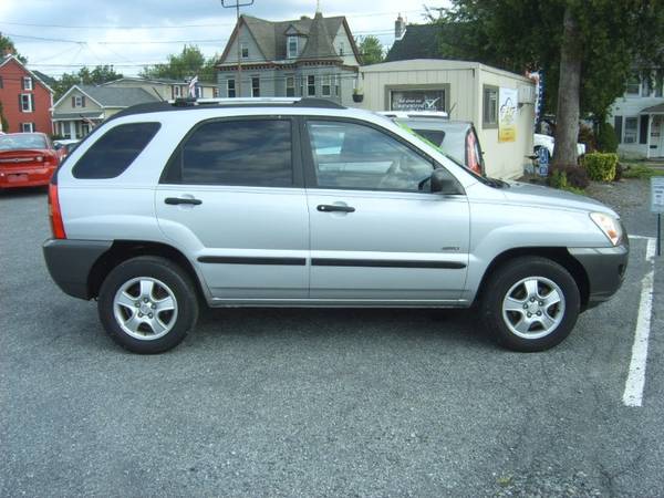 2007 Kia Sportage LX I4 4WD - cars & trucks - by dealer - vehicle... for sale in Fogelsville, PA – photo 5