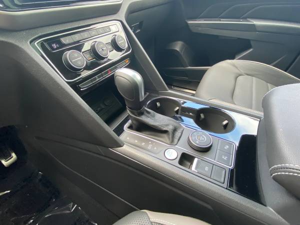2020 Volkswagen Atlas Cross Sport 3 6L V6 SEL Premium R-Line 4Motion for sale in Raleigh, NC – photo 10