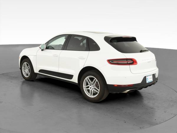 2018 Porsche Macan Sport Utility 4D suv White - FINANCE ONLINE -... for sale in Greenville, SC – photo 7