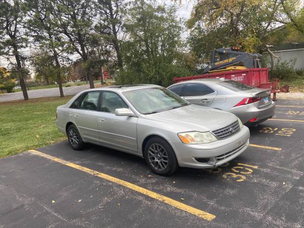 2003 Toyota Avalon - cars & trucks - by owner - vehicle automotive... for sale in Naperville, IL – photo 3
