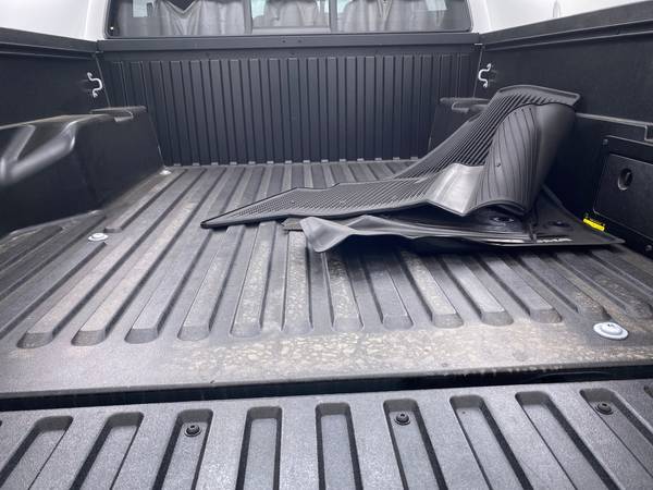 2019 Toyota Tacoma Double Cab SR5 Pickup 4D 5 ft pickup White - -... for sale in Fredericksburg, VA – photo 24