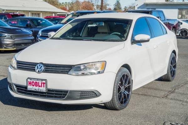 2014 Volkswagen Jetta 1.8T SE - cars & trucks - by dealer - vehicle... for sale in Woodland, CA – photo 3