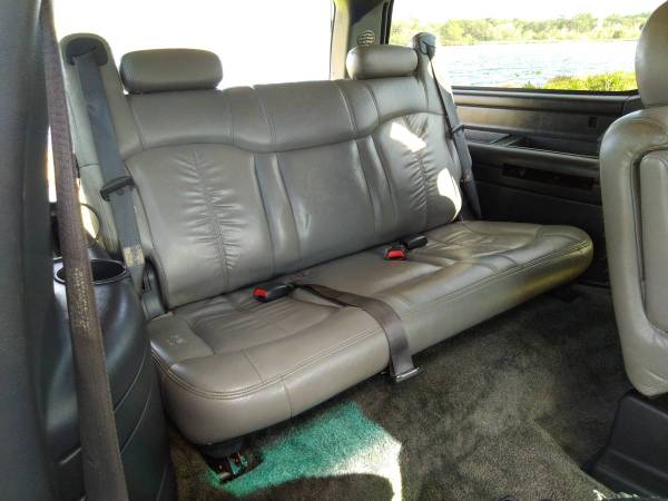 2001 Chevrolet Suburban K2500 HD - 8 1 Liter Vortec for sale in Lake Placid, FL – photo 19