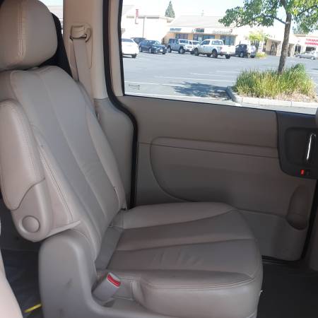 2012 Kia Sedona EX mini van minivan for sale in Chico, CA – photo 20