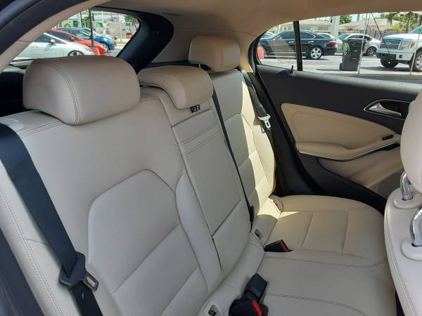 2015 MERCEDES-BENZ GLA-CLASS - - by dealer - vehicle for sale in Hallandale, FL – photo 16