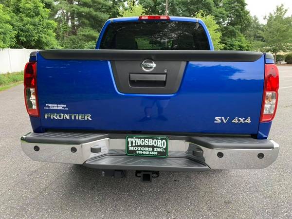 2013 Nissan Frontier SV Crew Cab 4x4 - Low Miles - We Finance ! for sale in Tyngsboro, MA – photo 16