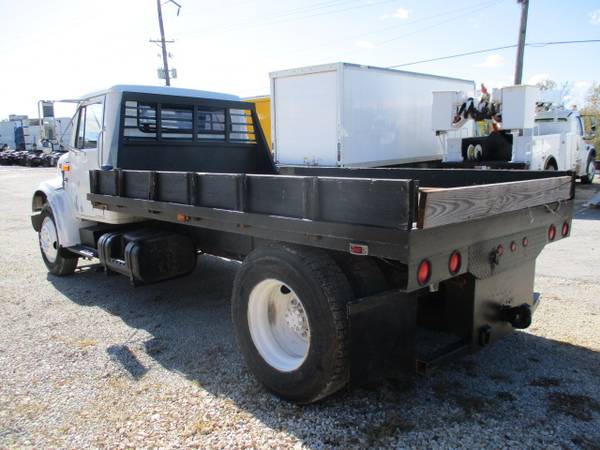 1995 International 4700 12’ Flatbed for sale in Grandview, MO – photo 7
