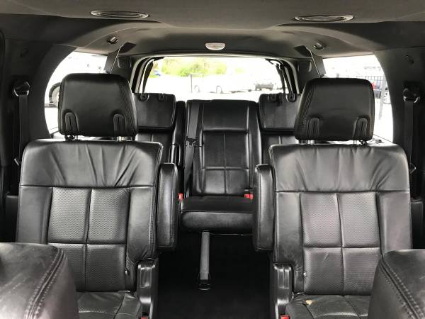 2011 Lincoln Navigator L Base - Guaranteed Approval-Drive Away for sale in Oregon, OH – photo 10