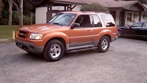 2001 FORD EXPLORER...Private owner for sale in Gainesville, FL