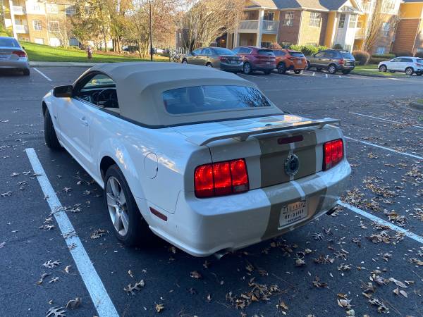 2007 Mustang GT Convertible / LOW MILES / Excellent Condition !!! -... for sale in Chapel hill, NC – photo 5