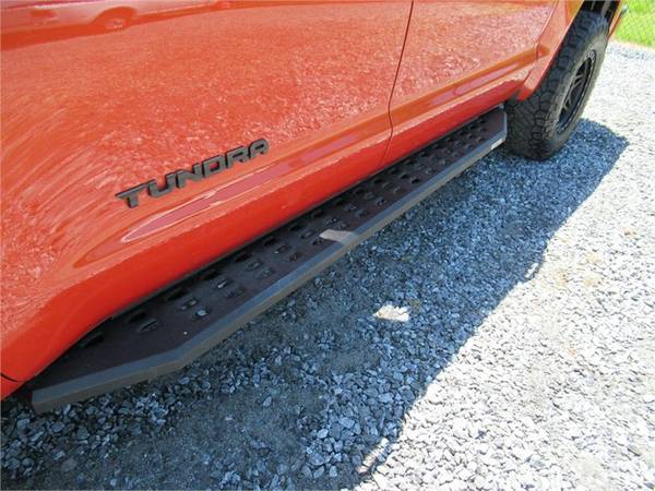 2015 TOYOTA TUNDRA CREWMAX SR5, Orange APPLY ONLINE for sale in Summerfield, TN – photo 18