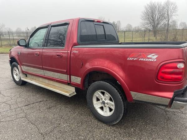 2002 Ford F150 XLT SUPER CREW - - by dealer - vehicle for sale in Dayton, OH – photo 3