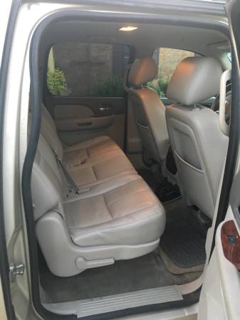 2014 Chevy Suburban for sale in Bossier City, LA – photo 5