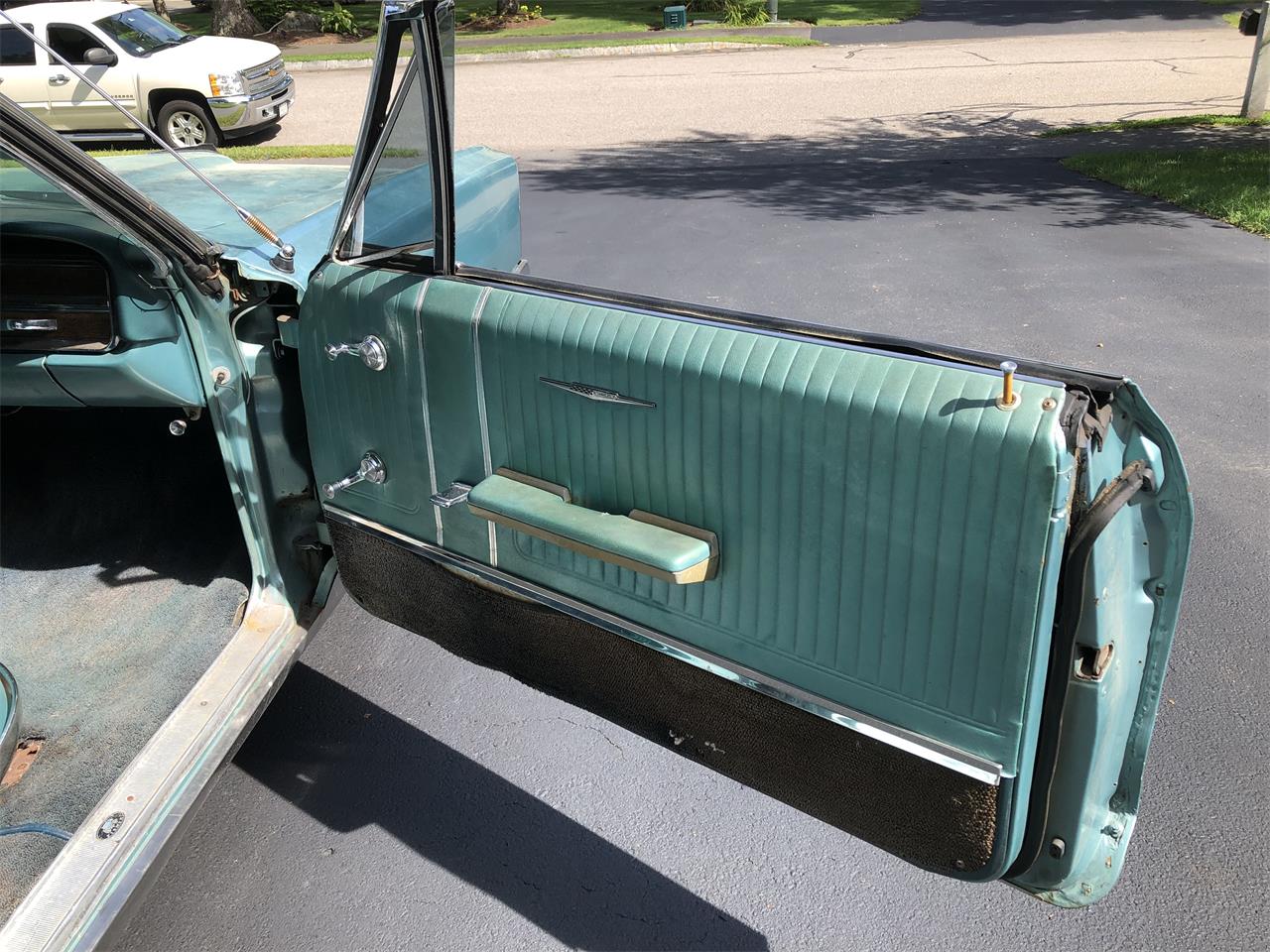 1965 Pontiac Bonneville for sale in Bridgewater, MA – photo 14