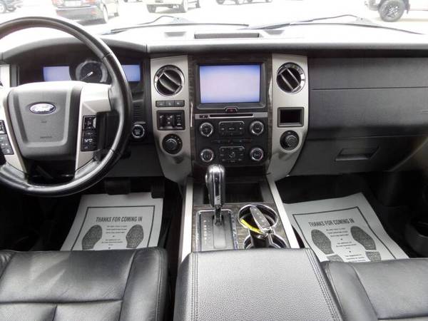 2015 Ford Expedition Limited, Leather, Sun, Navigation, Gorgeous! for sale in Fargo, ND – photo 19