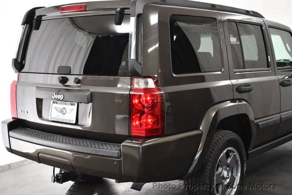 2006 *Jeep* *Commander* *4dr 4WD* GRAY - cars & trucks - by dealer -... for sale in Addison, IL – photo 16