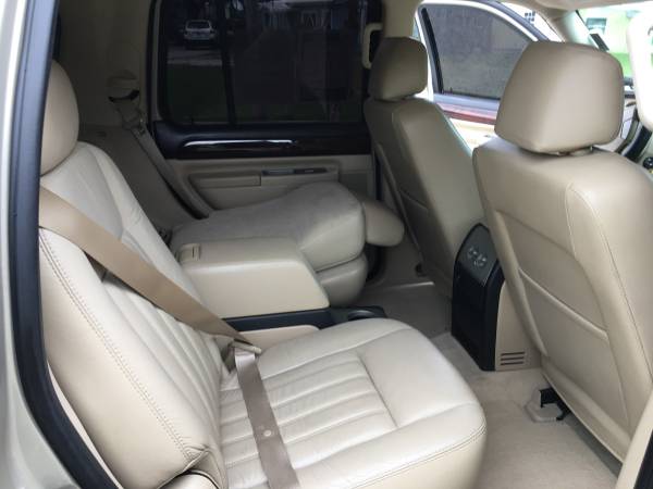 2005 LINCOLN AVIATOR *ONLY 49K MILES *CLEAN TITLE *4.6L *3RD ROW -... for sale in Port Saint Lucie, FL – photo 12