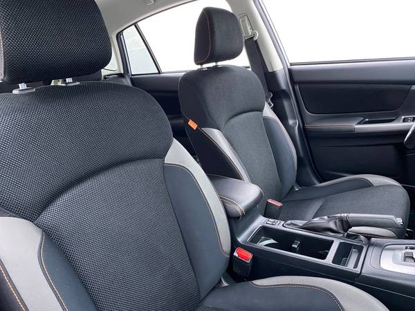 2016 Subaru Crosstrek 2.0i Premium Sport Utility 4D hatchback Silver... for sale in NEWARK, NY – photo 18