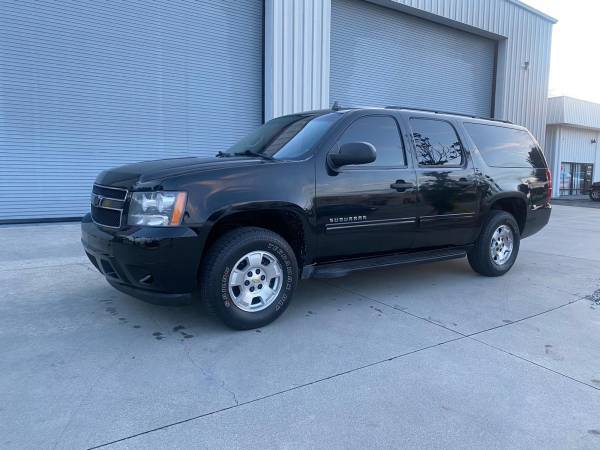 2010 Chevrolet Suburban - cars & trucks - by owner - vehicle... for sale in Naples, FL – photo 2