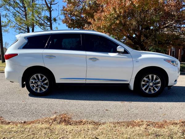 2015 Infiniti QX60 AWD - accident-free and smoke-free - DVD’s!!! -... for sale in Norman, OK – photo 3