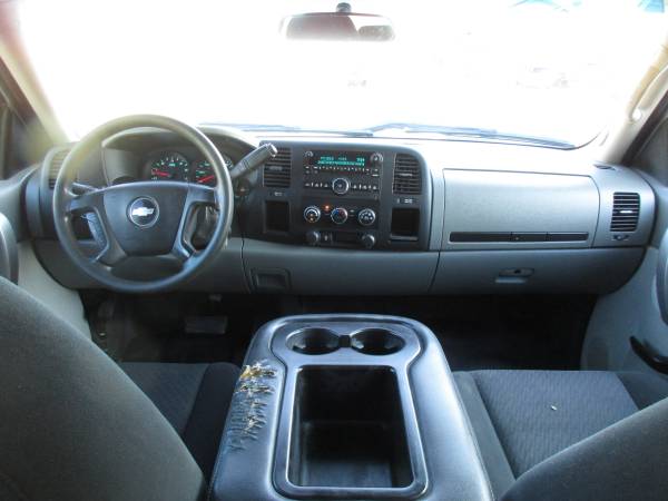 2013 CHEVROLET SILVERADO 1500 4 DOOR 4X2! 5.3L V8! ONE OWNER! for sale in El Paso, TX – photo 13