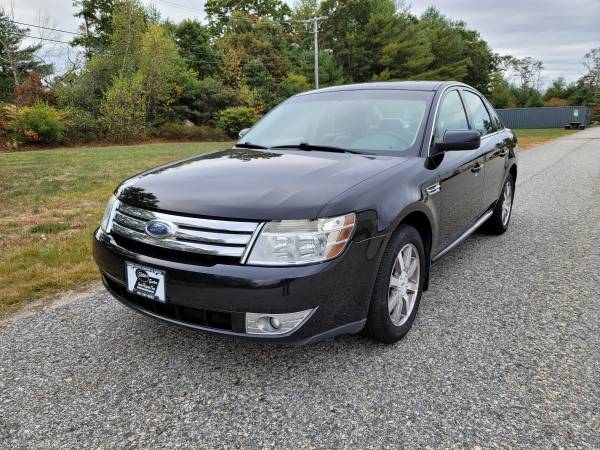 2008 Ford Taurus SEL - 84k! - cars & trucks - by dealer - vehicle... for sale in Exeter, RI – photo 2