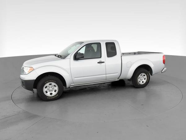 2017 Nissan Frontier King Cab SV Pickup 2D 6 ft pickup Gray -... for sale in Buffalo, NY – photo 4