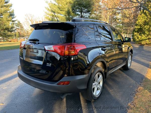 2013 *Toyota* *RAV4* *4WD 4dr XLE*/VERY RELIABLE!WAR - cars & trucks... for sale in Bloomington, IL – photo 5