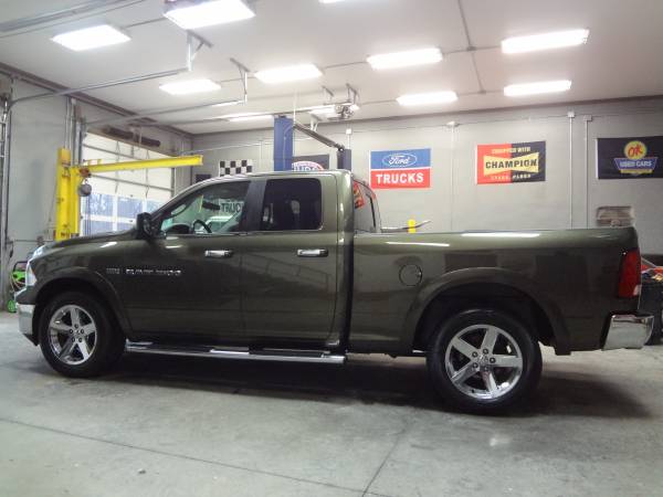 2012 Dodge Ram 1500 Big Horn Quad Cab Hemi 4X4 - - by for sale in Brockport, NY – photo 4