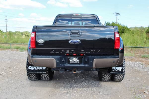 2015 FORD F350 KING RANCH 4X4 - BLK ON BLK - NAV ROOF- NEW 35" TOYO MT for sale in Leander, AR – photo 8