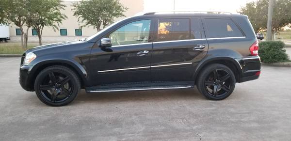 2011 MERCEDES-BENZ GL550 4-MATIC SPORT PACKAGE - cars & trucks - by... for sale in Houston, TX – photo 6
