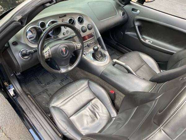 2007 Pontiac Solstice - Financing Available! - cars & trucks - by... for sale in TAMPA, FL – photo 14