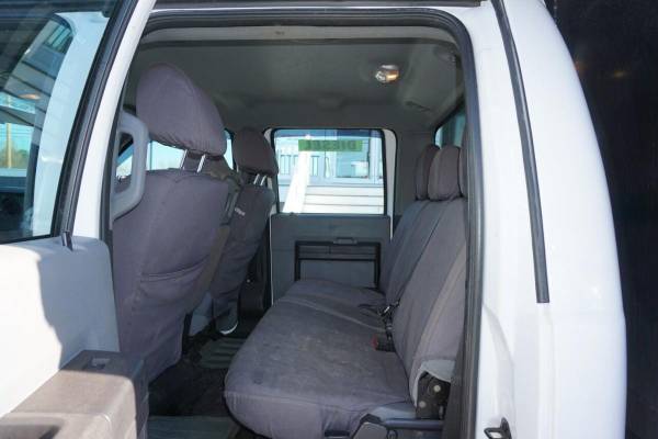 2012 Ford F-550 Super Duty 4X4 4dr Crew Cab 176.2 200.2 in. WB... for sale in Plaistow, NH – photo 13