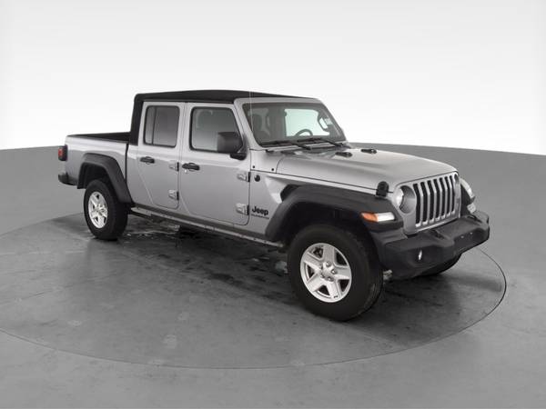 2020 Jeep Gladiator Sport S Pickup 4D 5 ft pickup Silver - FINANCE -... for sale in Memphis, TN – photo 15