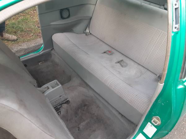 1993 Geo Metro XFi Hatchback - 50+ MPG - Reliable Transportation -... for sale in Portland, OR – photo 8