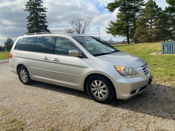 2008 Honda Odyssey EX L DVD AND THIRD ROW 187k miles - cars & trucks... for sale in Tipp City, OH – photo 8