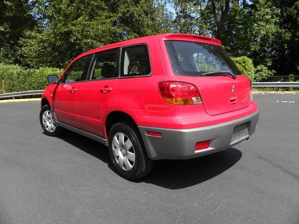 2003 MITSUBISHI Outlander ONE OWNER ... LOW MILES ... FRESH SERVICE . for sale in Kirkland, WA – photo 8