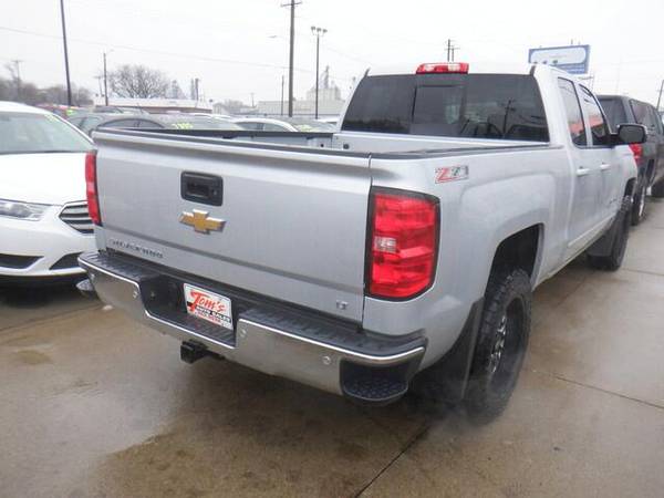 2015 Chevrolet Silverado 1500 LT - cars & trucks - by dealer -... for sale in Des Moines, IA – photo 2